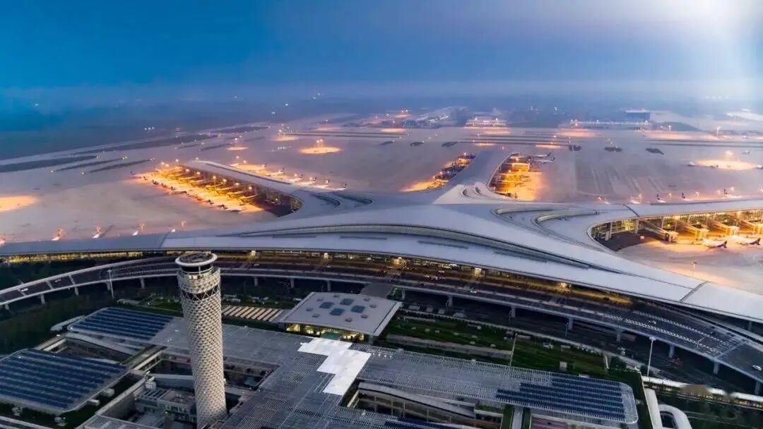 【宏源經(jīng)典工程】青島膠東國(guó)際機(jī)場(chǎng)航站樓及綜合交通中心防水系統(tǒng)工程解析